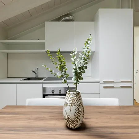 Casa Gini - Contemporary Apartman Bologna